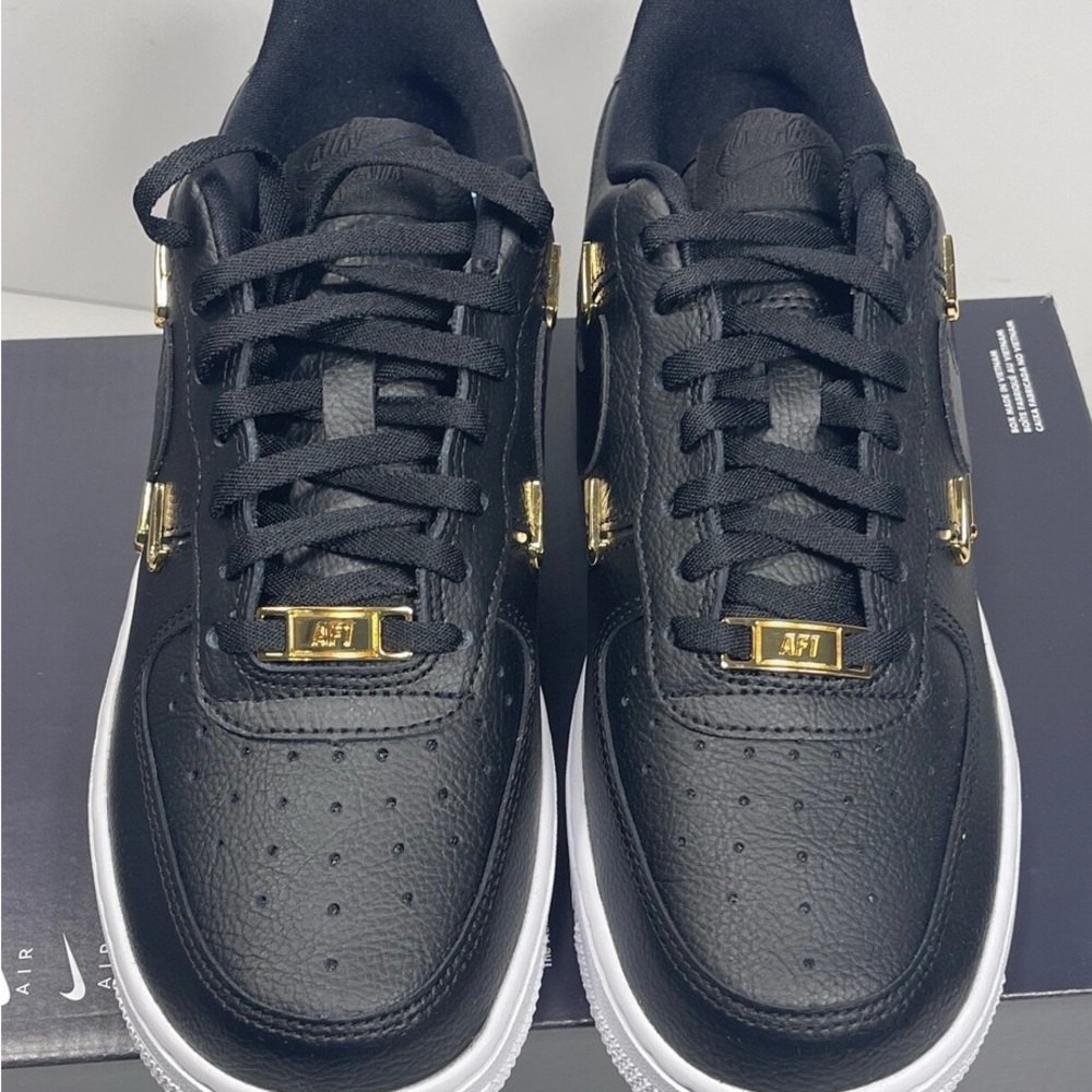 NWOT!! WMNS NIKE AIR FORCE 1 07 LX METALLIC GOLD [CT1990-001] - Picture 12 of 17